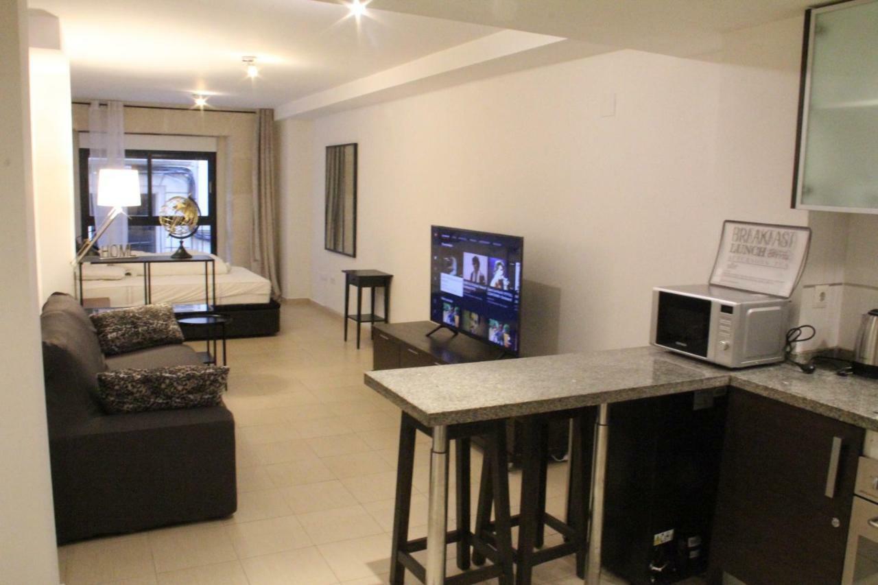 Sunny Apartments, Alicante Centre Zewnętrze zdjęcie